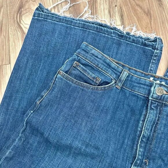LEE | Denim Jeans Heritage A-line Wide Leg Cropped Raw Hem | Size 18 - Picture 5 of 10
